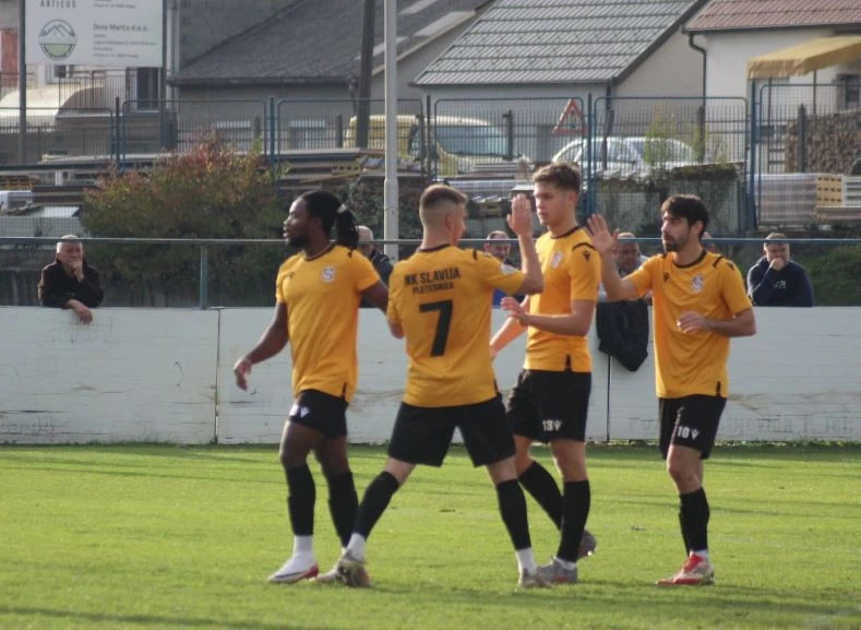 SUSJEDSKI DERBI: Vrijedan bod Slavije protiv Slavonije u Požegi