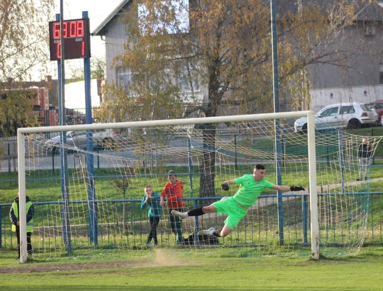 SUSJEDSKI DERBI: Vrijedan bod Slavije protiv Slavonije u Požegi