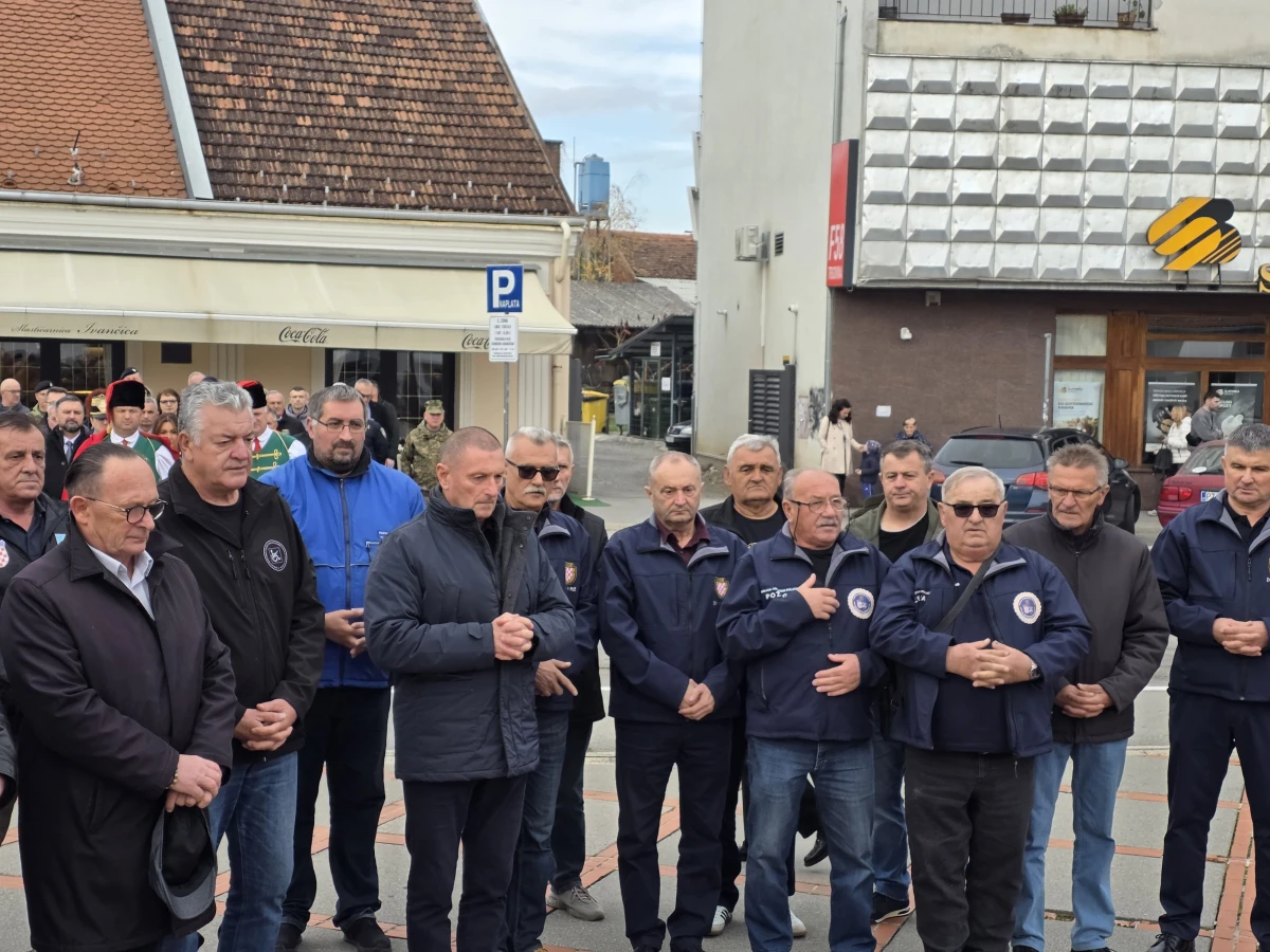 POŽEGA U ZNAKU PIJETETA: Požežani se poklonili žrtvama Vukovara, Škabrnje i svim braniteljima Domovine