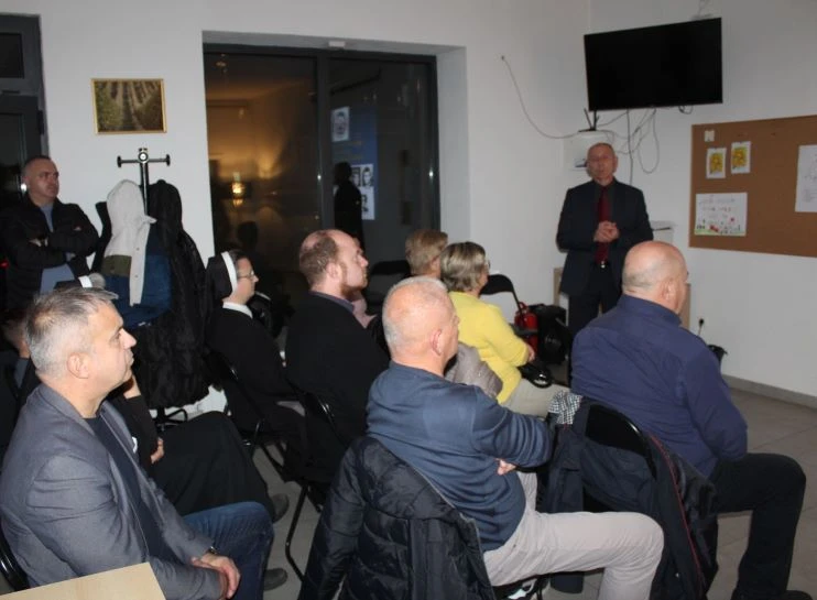 Vrijeme istine u Pleternici: Sjećanje na 11 poginulih branitelja Papuka kroz dokumente i svjedočanstva