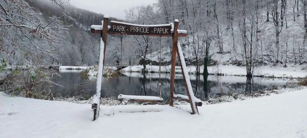 Zimska idila na Jankovcu: Bijeg u snježnu čaroliju Papuka