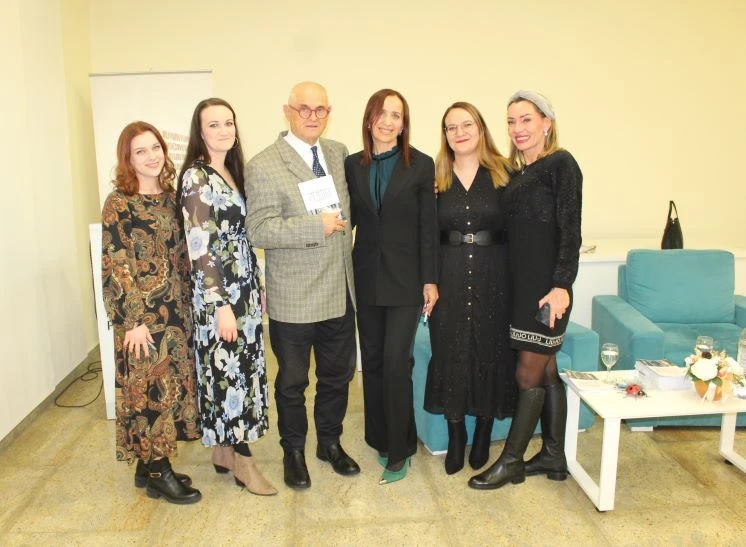 PLETERNICA: Predstavljena knjiga „Srce zvjerke“  Daliborke Carević Devernay iz Zagreba