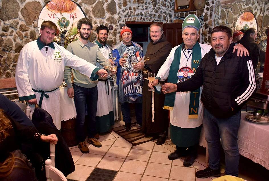 Od bunceka do orahnjača: Eno-gastro susret u Venju obilježio blagdan svetog Martina