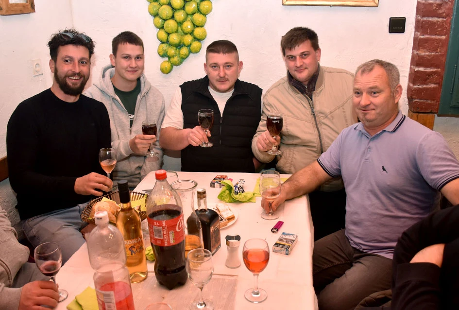 Od bunceka do orahnjača: Eno-gastro susret u Venju obilježio blagdan svetog Martina