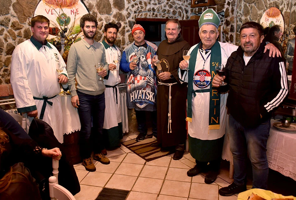 Od bunceka do orahnjača: Eno-gastro susret u Venju obilježio blagdan svetog Martina