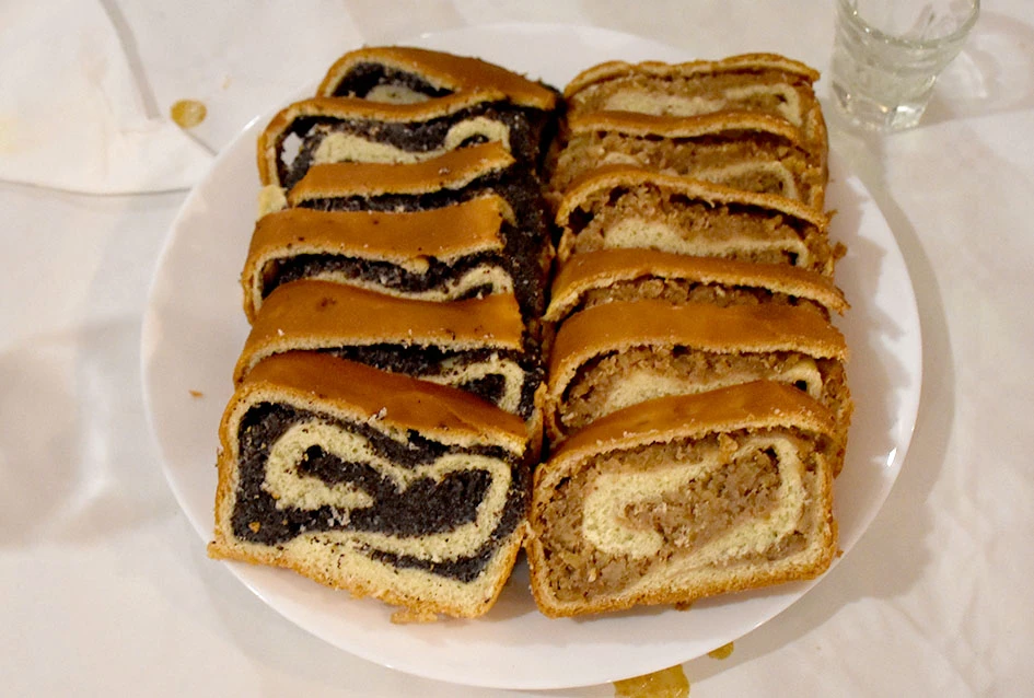 Kaptolčanin Ferdinanad Novak proslavio Martinje i prvi rođendan unučice Marte