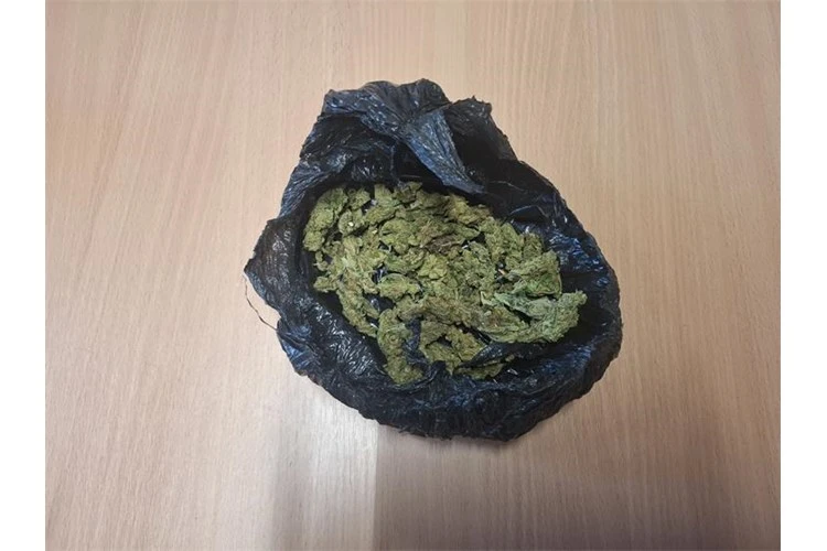 Kaznena prijava 24-godišnjaku s područja Pleternice zbog sumnje na kontinuiranu prodaju marihuane