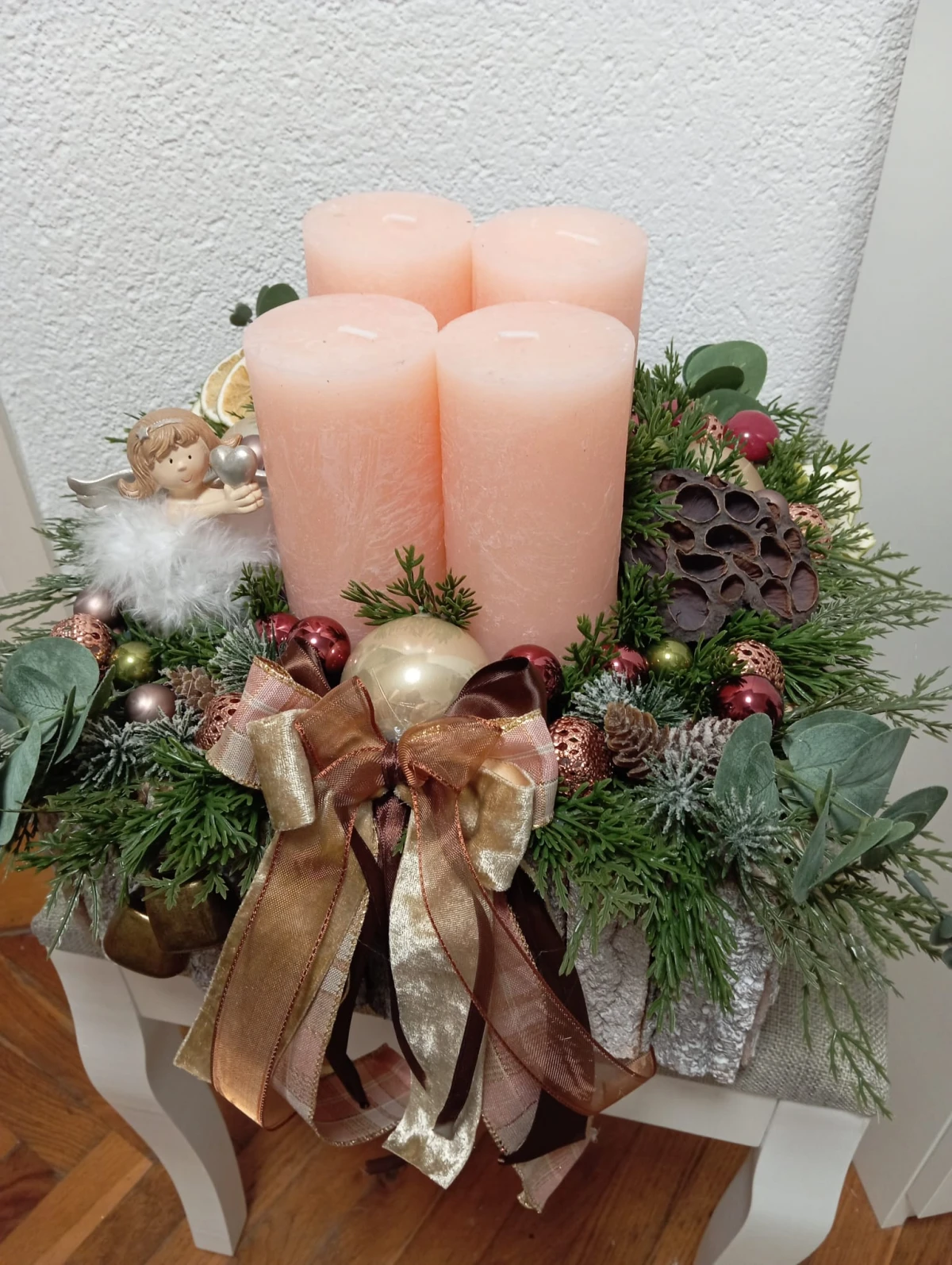 Sutra počinje advent: Pošaljite nam fotografije svojih adventskih vijenaca