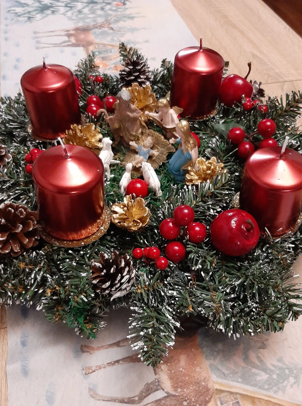 Adventski vijenci naših čitateljica: Objavljujemo prvih 50 koje smo primili... preostele u narednim danima