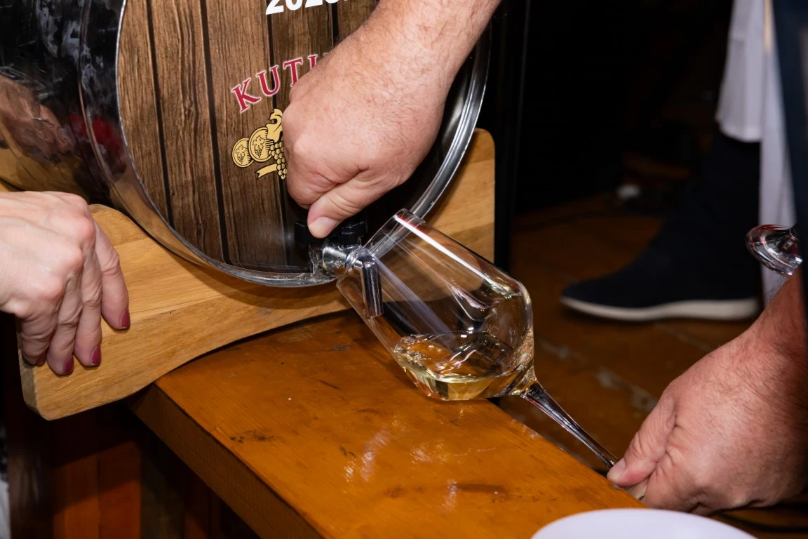 Martinje u Podgorici proslavljeno u svečanom ozračju: Vinarija Kutjevo predstavila mladu graševinu pred više od 500 uzvanika