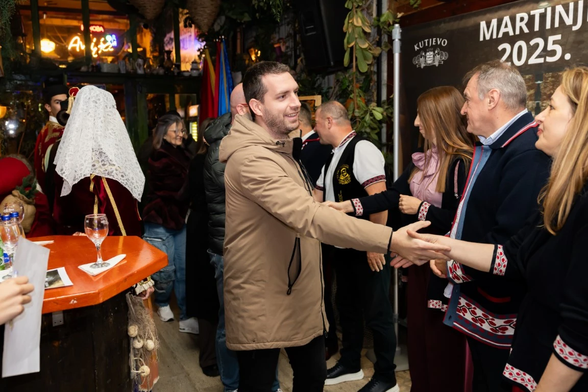 Martinje u Podgorici proslavljeno u svečanom ozračju: Vinarija Kutjevo predstavila mladu graševinu pred više od 500 uzvanika