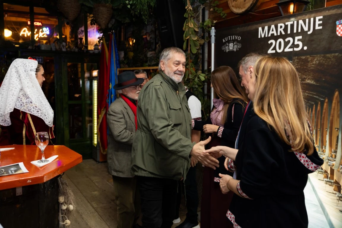 Martinje u Podgorici proslavljeno u svečanom ozračju: Vinarija Kutjevo predstavila mladu graševinu pred više od 500 uzvanika