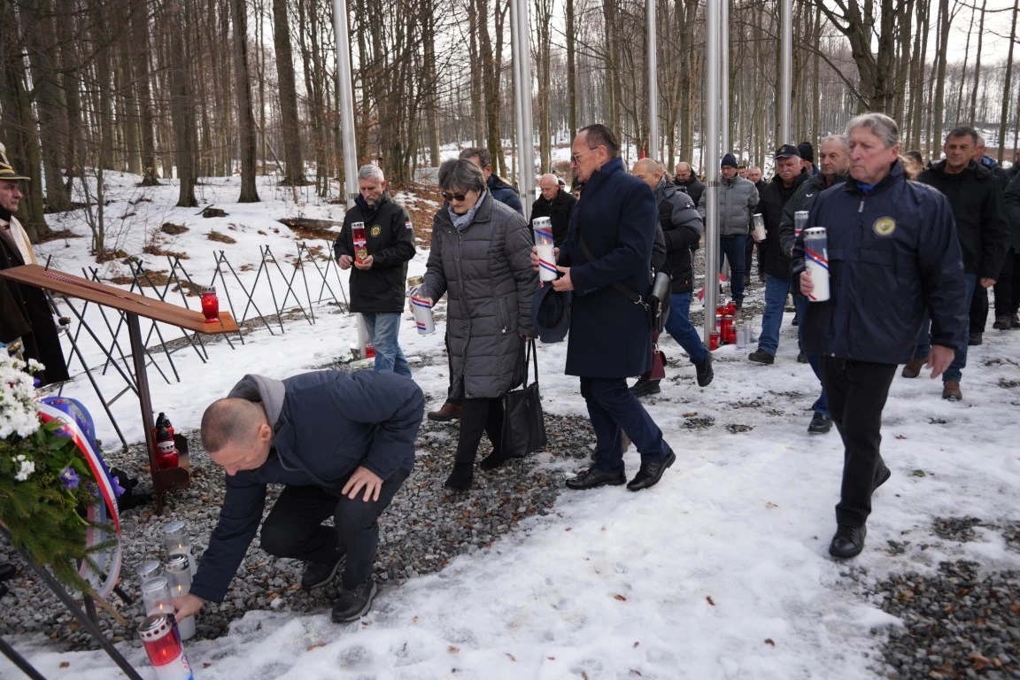 Vječna zahvalnost braniteljima koji su život dali na Papuku