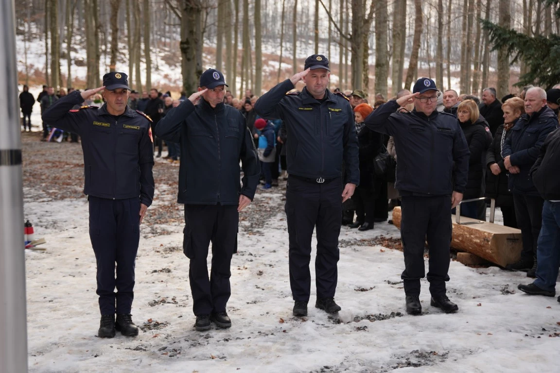 Vječna zahvalnost braniteljima koji su život dali na Papuku