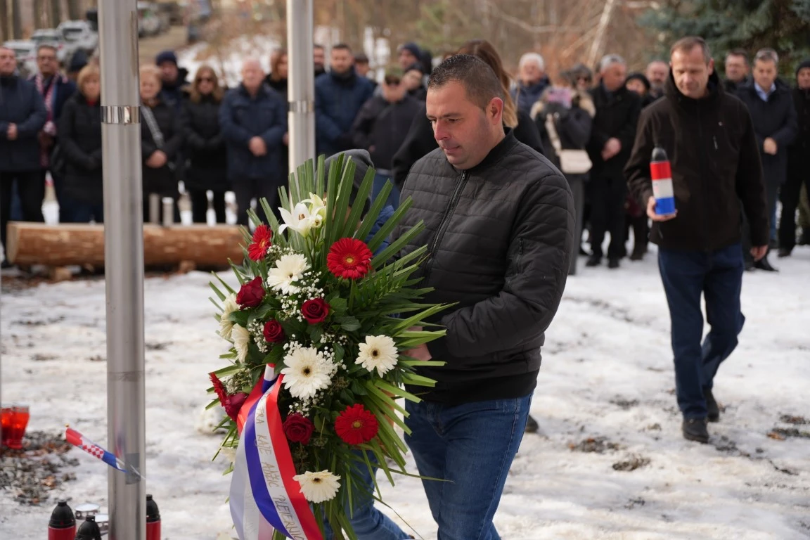 Vječna zahvalnost braniteljima koji su život dali na Papuku
