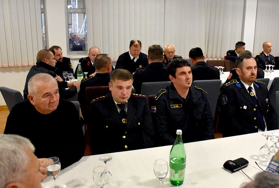 Županijska vatrogasna zajednica donijela plan rada i proračun: Fokus na mladeži i preventivi