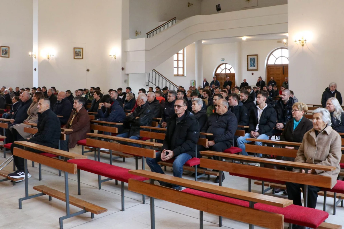 Otvorenje i prvo kolo Katoličke malonogometne lige Požeške biskupije