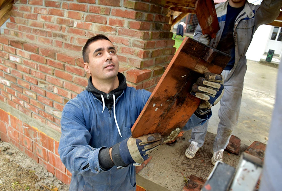 Nogometaši Parasana zasukali rukave: Pripreme za 70. godišnjicu u punom jeku