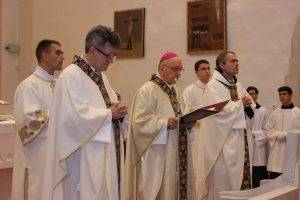 Hodočašće zdravstvenih djelatnika Požeške biskupije u Voćin