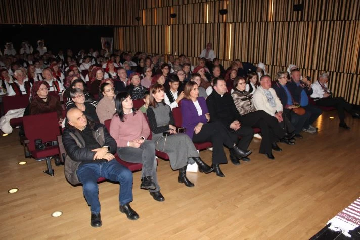 U Pleternici održana 19. Smotra folklora „Običaji starog zavičaja“