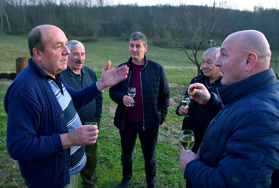 Martinje u Šušanju: Unatoč kašnjenju i izostanku kardinala Bauera, mošt uspješno ’kršten’ u mlado vino