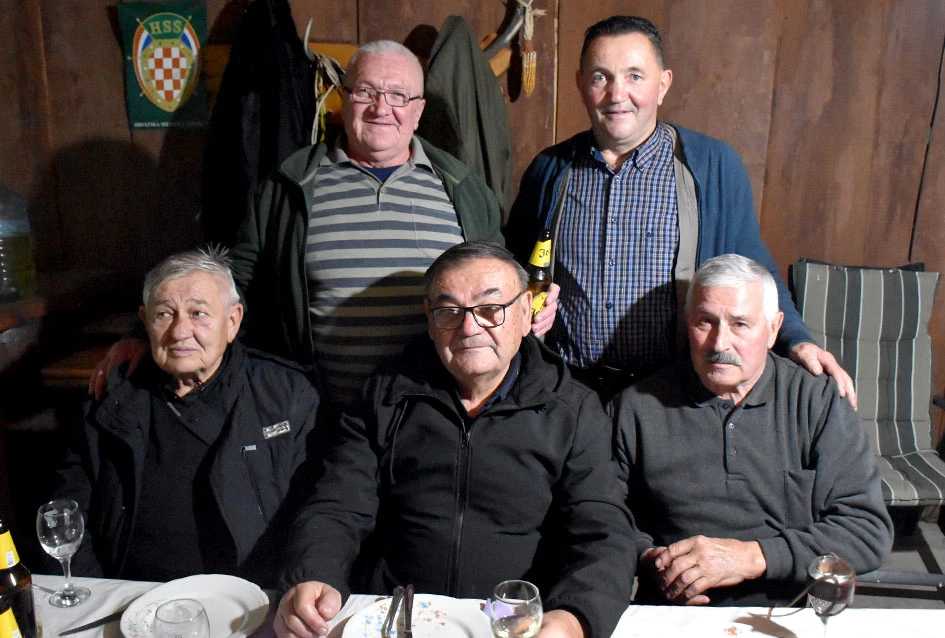 Martinje u Šušanju: Unatoč kašnjenju i izostanku kardinala Bauera, mošt uspješno ’kršten’ u mlado vino