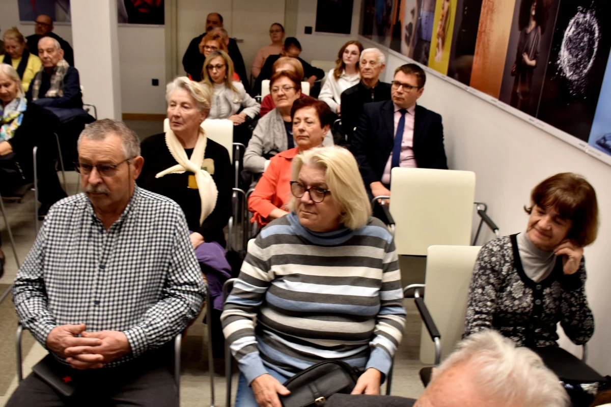 Svečana godišnja skupština Povijesnoga društva Požega: Georgije Diklić primio je Godišnju nagradu 