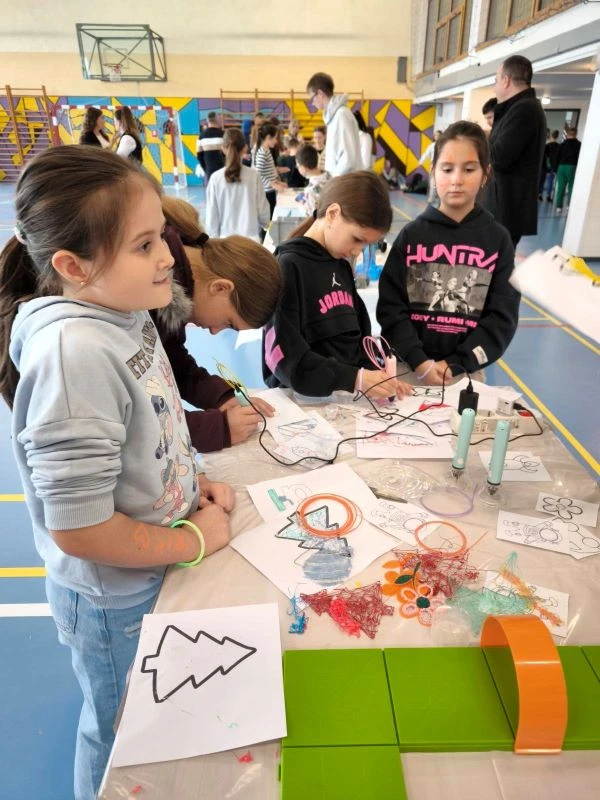 DRUŠTVO NAŠA DJECA PLETERNICA: U školskoj dvorani održan prvi RuralSTEM festival