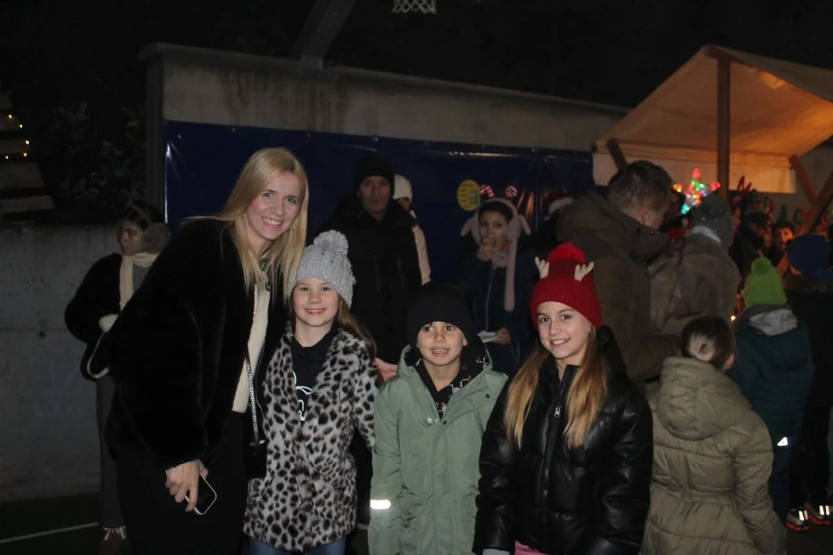 Adventska čarolija u srcu zajednice: Koncert „Ususret Ljubavi“ i „Advent u KOŠ-u“ okupili brojne posjetitelje