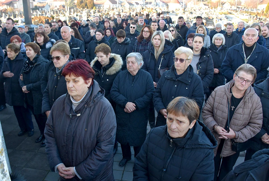 Posljednji pozdrav Krešimiru Bodegrajcu: Nebo je dobilo novu zvijezdu, Kutjevo izgubilo svoju dušu