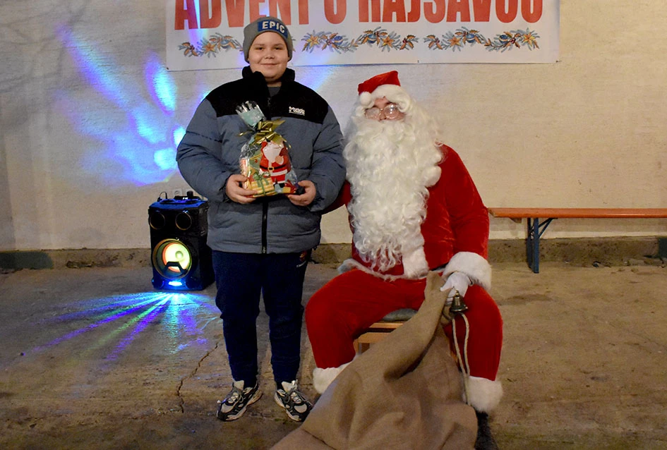 Peti ’Advent u Rajsavcu”: Druženje uz Djeda Mraza i slovačku tradiciju