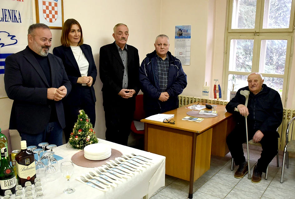 Hrvatska stranka umirovljenika okupila svoje čelnike