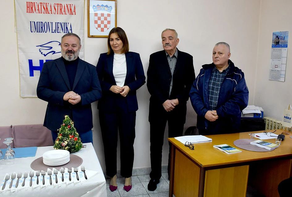 Hrvatska stranka umirovljenika okupila svoje čelnike