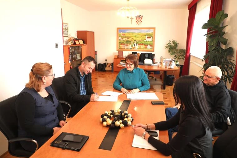 IMENOVAN NOVI RAVNATELJ PLETERNIČKE KNJIŽNICE: Franjo Novak odlazi u zasluženu mirovinu