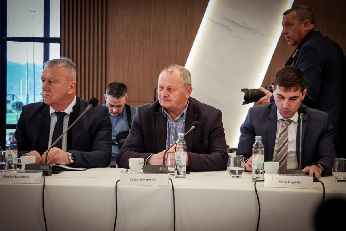 Županica Jozić na sjednici Savjeta za Slavoniju, Baranju i Srijem:”Jedino jako gospodarstvo i jaka poljoprivreda mogu pridonijeti tome da se demografski trendovi okrenu”