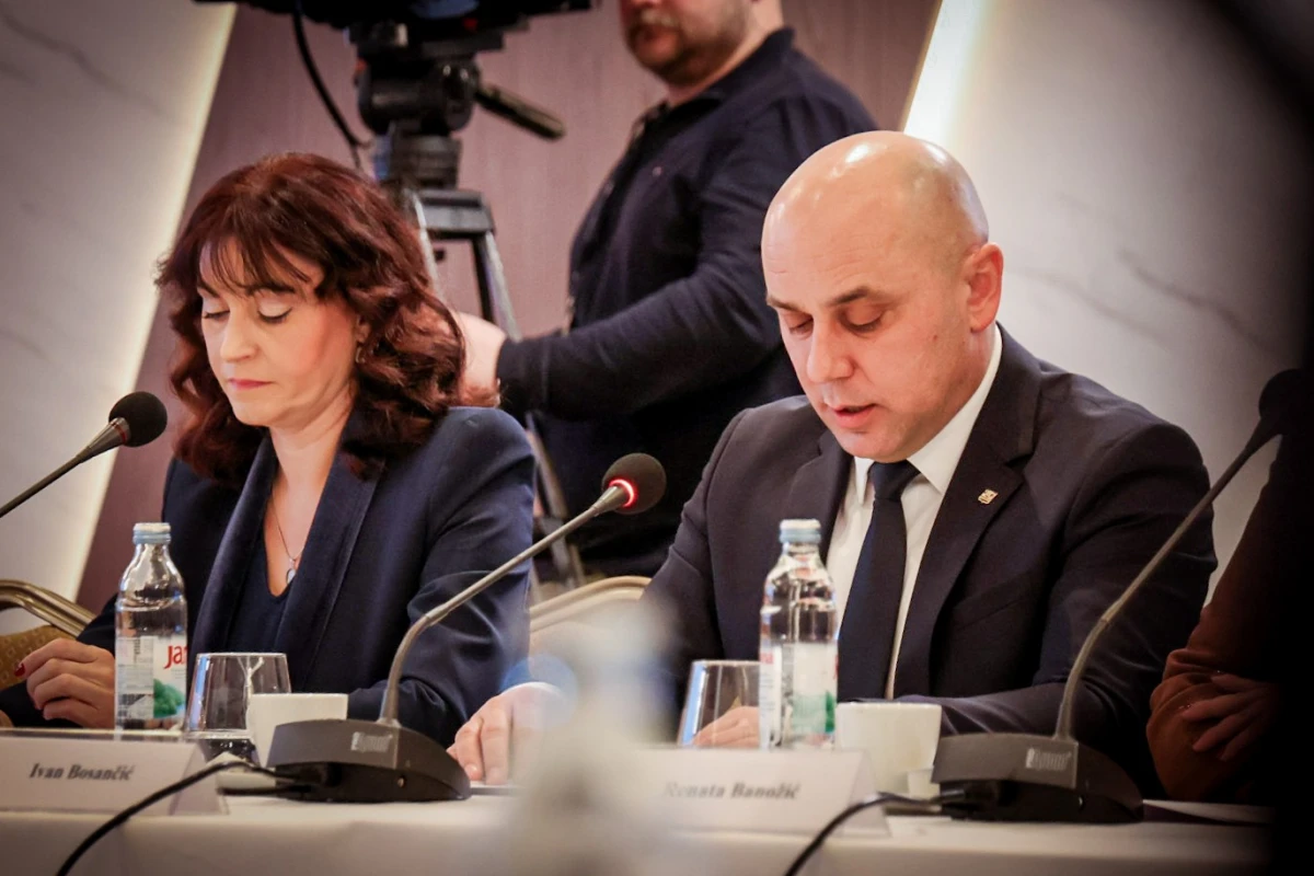 Županica Jozić na sjednici Savjeta za Slavoniju, Baranju i Srijem:”Jedino jako gospodarstvo i jaka poljoprivreda mogu pridonijeti tome da se demografski trendovi okrenu”