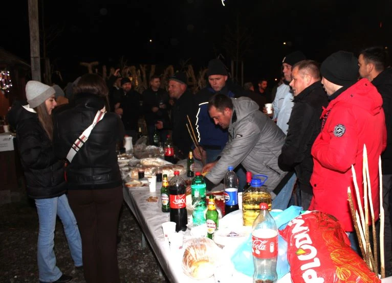 Bećarski šor ponovno ispunjen adventskim ugođajem