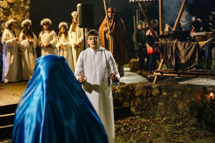 Uprizorene žive jaslice u svetištu Gospe od Suza 