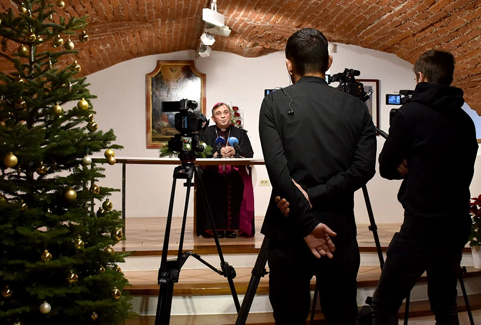 Susret biskupa Martinovića s novinarima i predstavljanje Božićne poruke