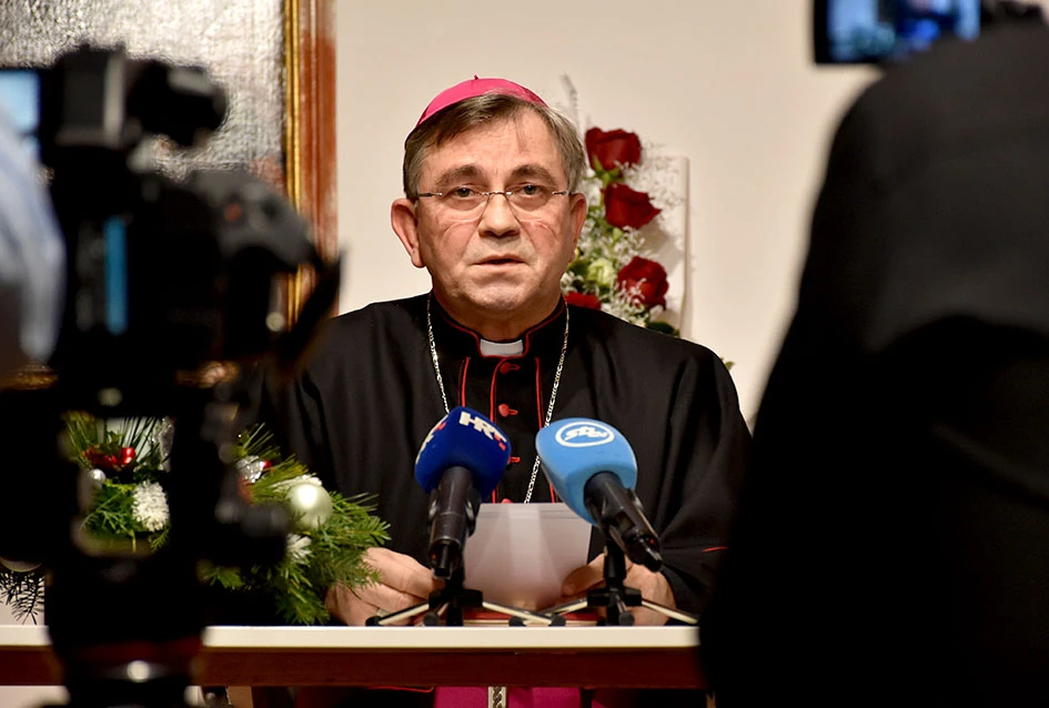 Susret biskupa Martinovića s novinarima i predstavljanje Božićne poruke