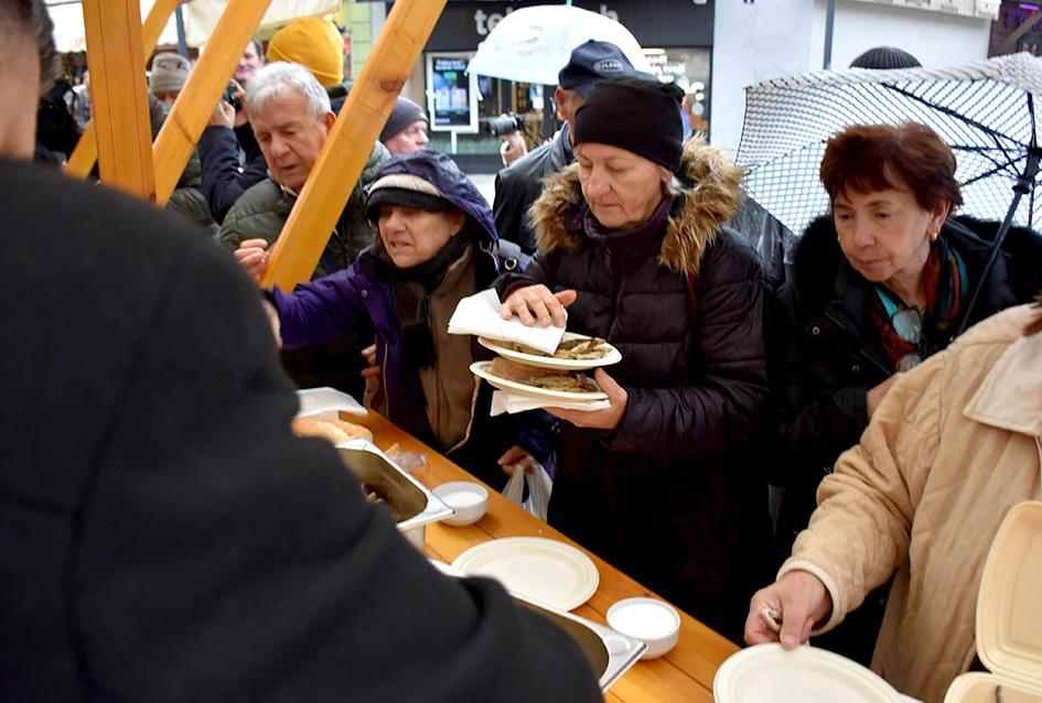Požeški obrtnici i ove godine čuvari blagdanske tradicije
