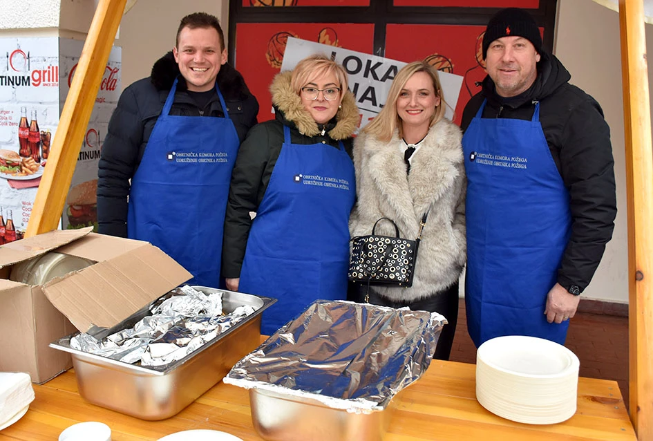 Požeški obrtnici i ove godine čuvari blagdanske tradicije