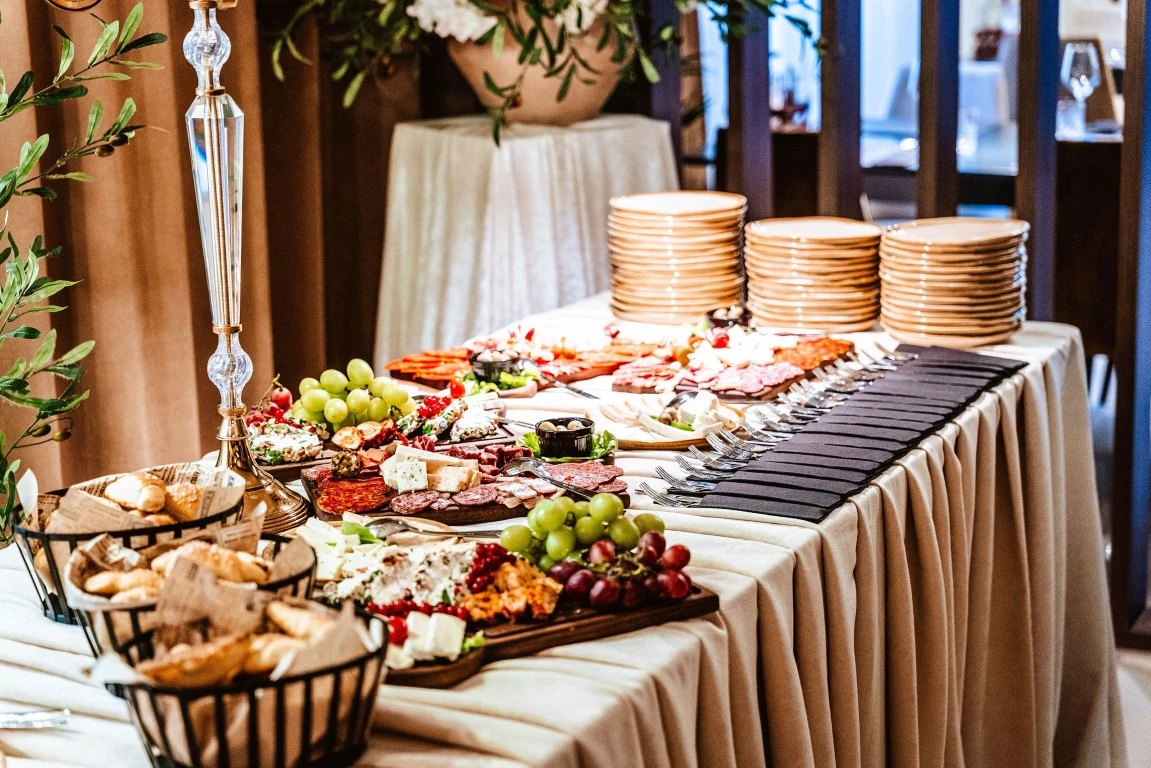 Nova gastro adresa u Požegi: Restoran Triluna osvaja mirisima i okusima roštilja