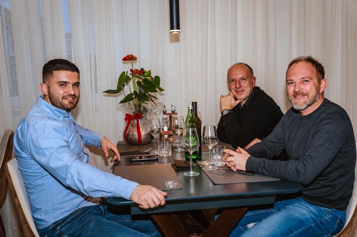 Nova gastro adresa u Požegi: Restoran Triluna osvaja mirisima i okusima roštilja