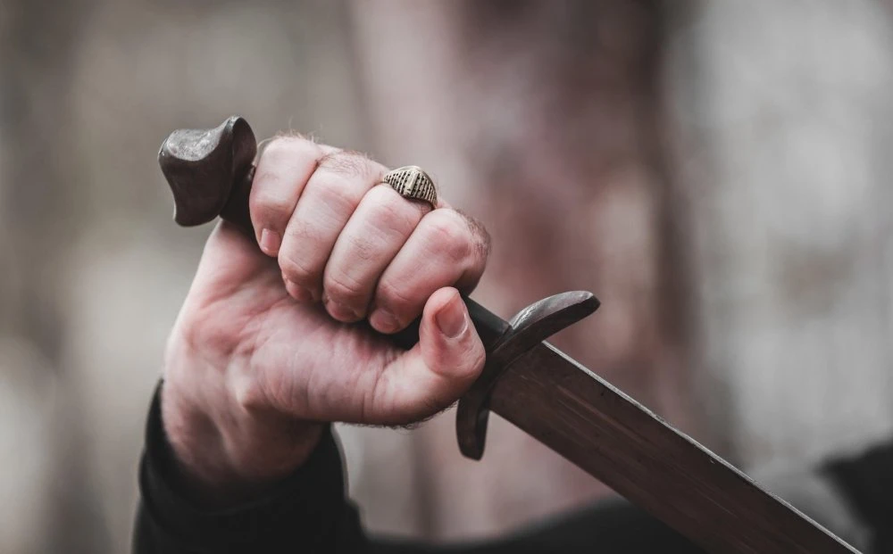 Pijana žena s mačem u ugostiteljskom objektu: Slijedi optužni prijedlog