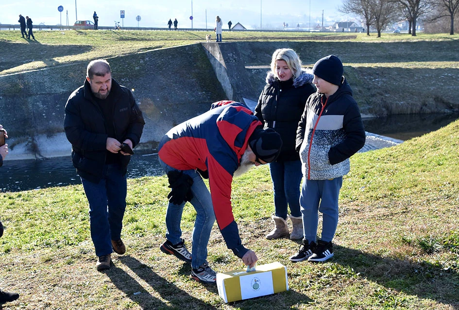 U ledenoj Orljavi za djecu: Požeška humanitarna akcija na Staru godinu