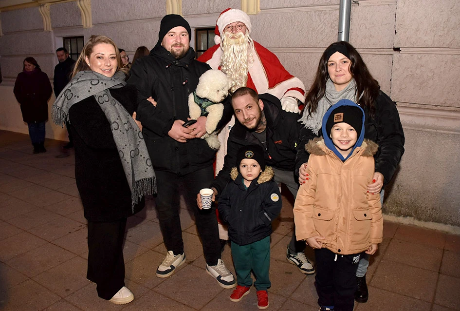 Nova 2026. dočekana u srcu Požege