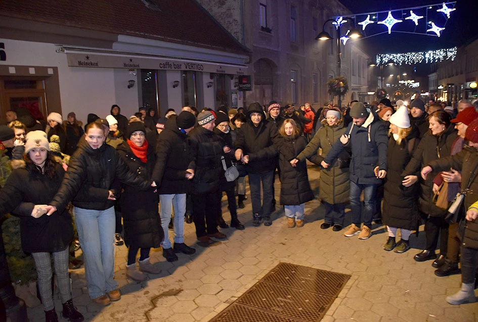 Nova 2026. dočekana u srcu Požege