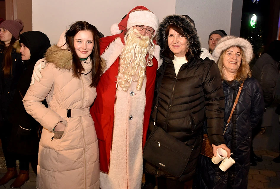 Nova 2026. dočekana u srcu Požege