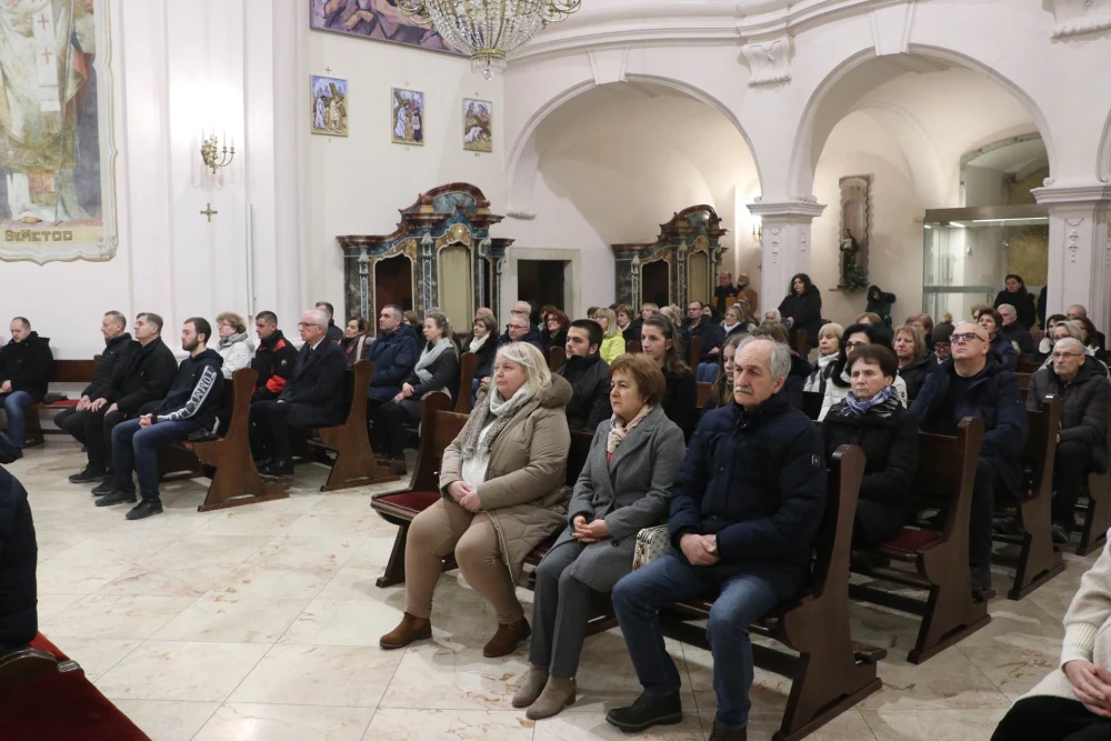 Misa zahvalnica na Staru godinu u požeškoj Katedrali